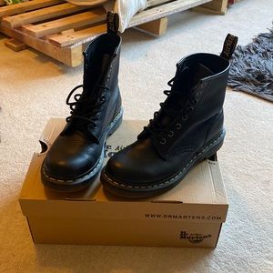 Dr. Martens 1460 W Black Lace up Boot